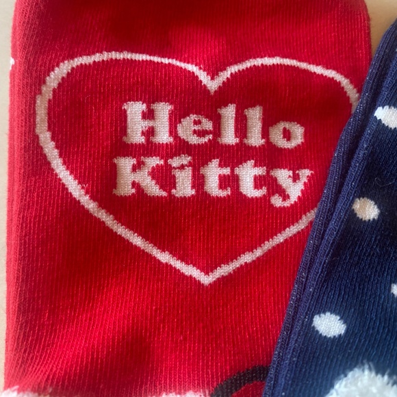 NWOT Hello Kitty socks Red & Blue set of 2 - Picture 5 of 5